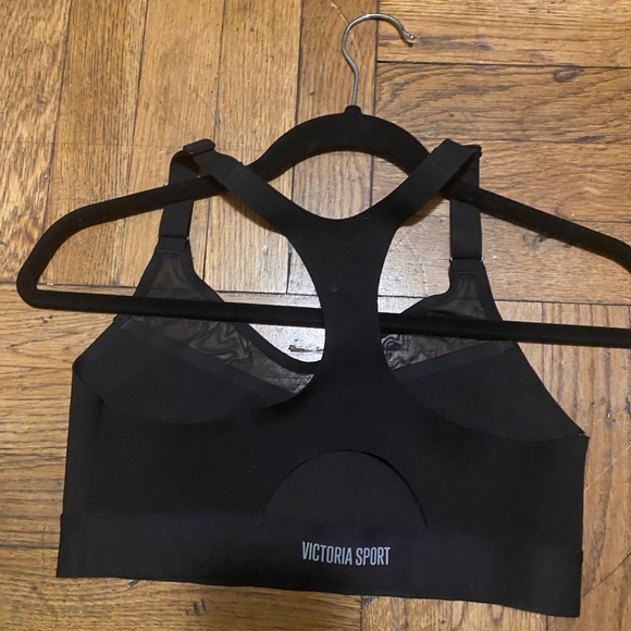 Victoria Secrets - Picture 2 of 2